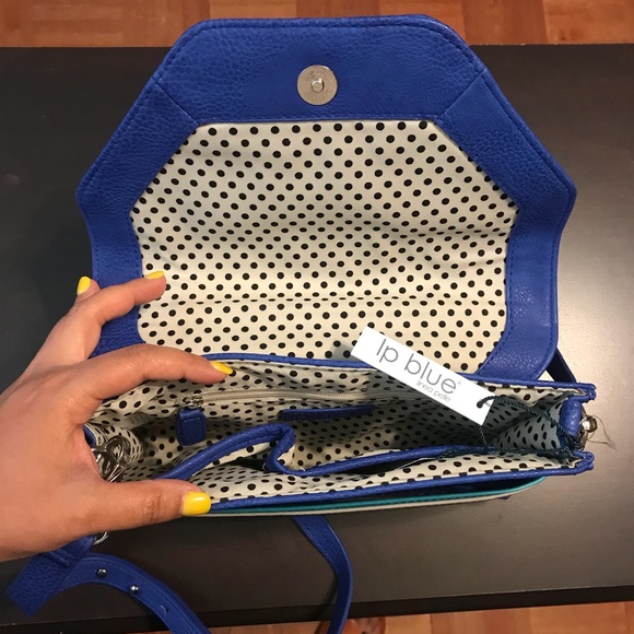 NWT Blue Clutch Purse with Silver & Turquoise stripe - Picture 4 of 6